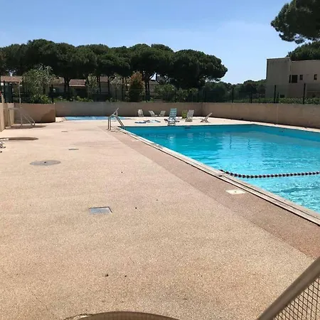 Apart T3, 3tvs, Wifi, Clim, Pool, Tennis, Pingpong