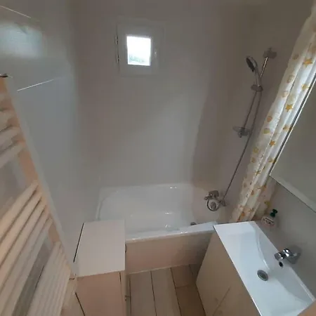 Apart T3, 3tvs, Wifi, Clim, Pool, Tennis, Pingpong Apartmán