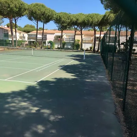 Apart T3, 3tvs, Wifi, Clim, Pool, Tennis, Pingpong Agde